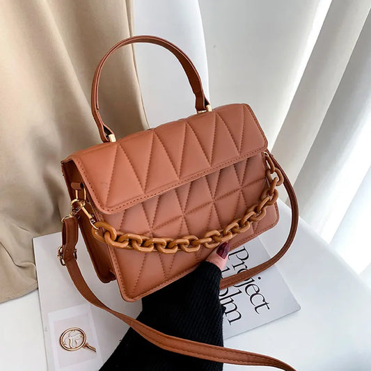 women luxuary bags | Women's Designer Handbags | designer bags for women | modern styles |designer women's bags & purses | women's handbag | Elegant women's handbag | luxury handbags |  handbags for every occasion | purses for women