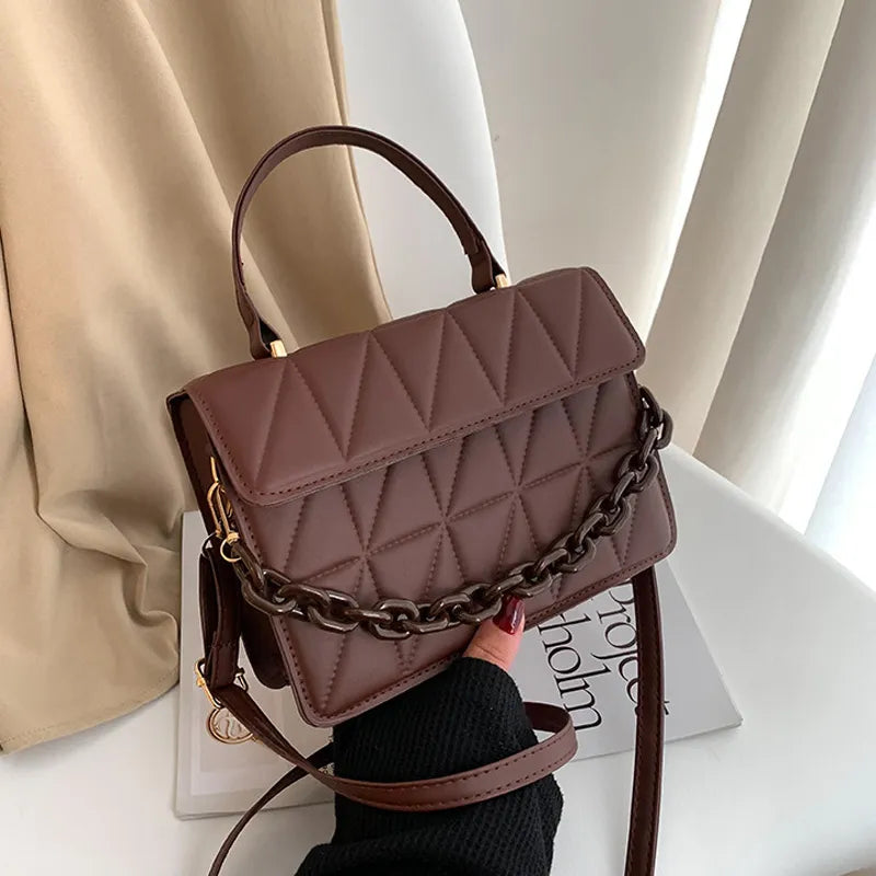 women luxuary bags | Women's Designer Handbags | designer bags for women | modern styles |designer women's bags & purses | women's handbag | Elegant women's handbag | luxury handbags |  handbags for every occasion | purses for women